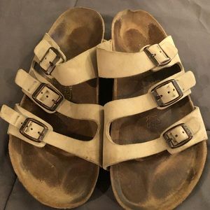 Birkenstock’s women’s 41 (10.5)